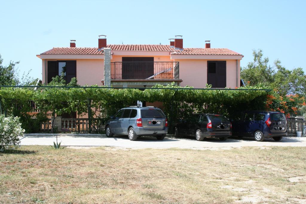 Apartments Santa Barbara Biograd Na Moru Exterior photo